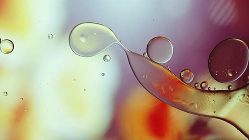 Abstract Liquid Motion with Dynamic Patterns