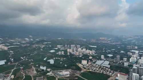 Buntes Panorama über die Stadt Luftaufnahme 4 K Alanya Türkei
