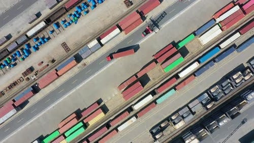 Terminal de carga de contenedores