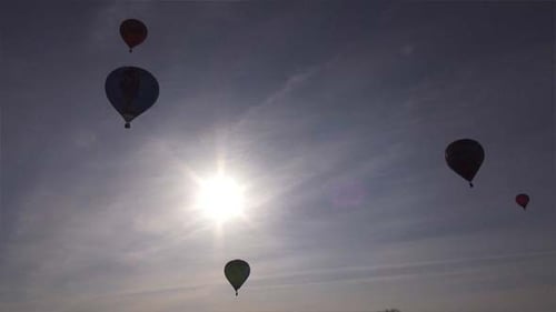 Globo aerostático y sol