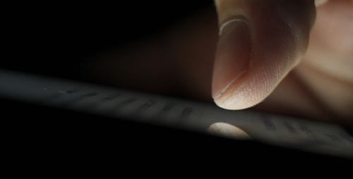 Scrolling Text On Smartphone