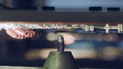 selective wave soldering process during a circuit board manufacturing