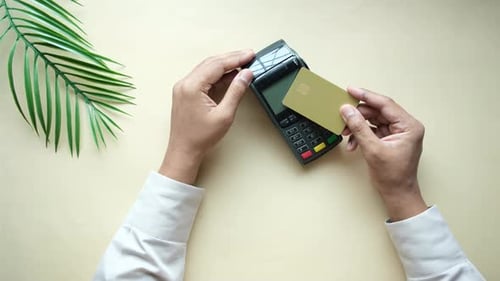 Contactless Payment with Card Reader Overhead