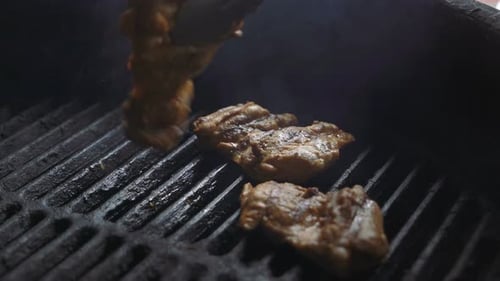 Barbecue aus Kohle