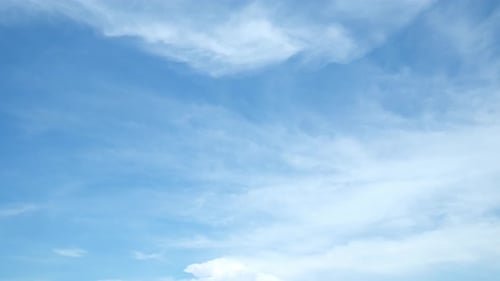 Majestic Sky with Wispy Clouds during Daytime