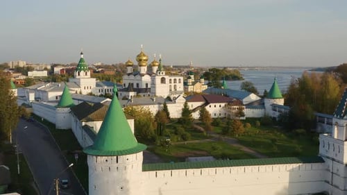 Monastère d'Ipatiev à Kostroma