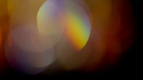 Mehrfarbiges Light Leaks Footage auf schwarzem Hintergrund Lens Flare Leak Burst Overlays Übergänge