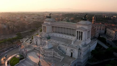 Vista aérea de Vittoriano, famoso marco em Roma, Itália