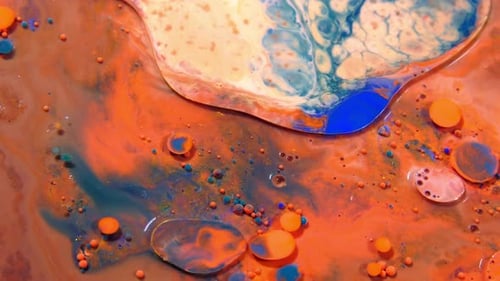 Diffusion d'éclaboussures de gouttes d'encre abstraites