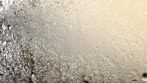 Fallende Wassertropfen 5