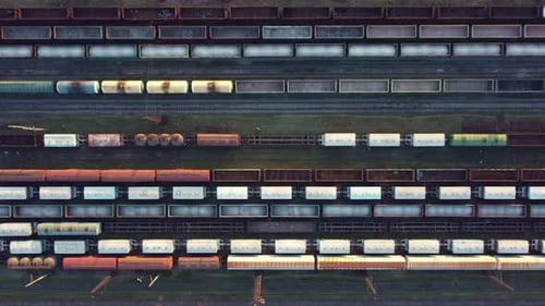 Vista aérea dos vagões ferroviários