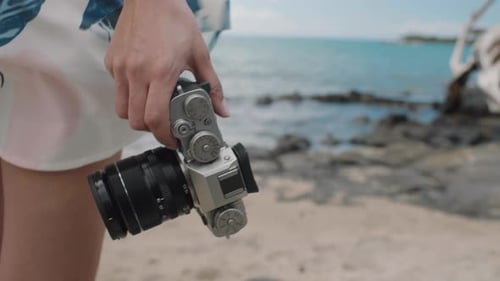 Touriste avec caméra