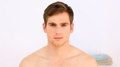 Applying Kinesiology Tape to Shoulder Injury