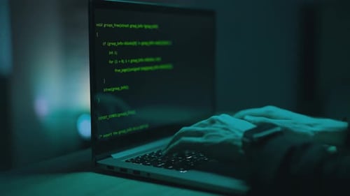 Primer plano del desarrollo de tecnologías de programación y codificación