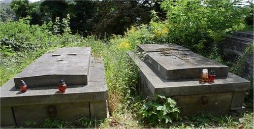 Cemetery 31