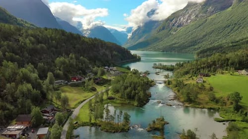Hermoso paisaje natural de Noruega
