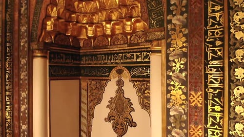 Das Innere der schönsten riesigen historischen Großen Moschee der Welt