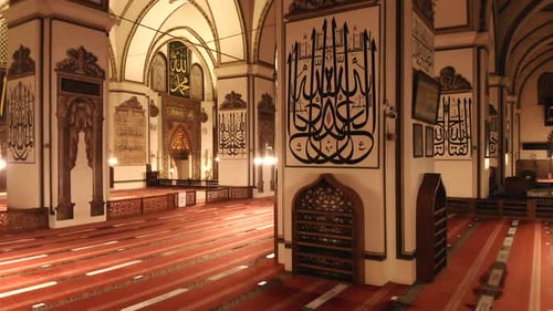 Das Innere der schönsten riesigen historischen Großen Moschee der Welt
