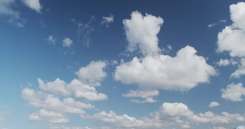 Blauer Himmel Weiße Wolken