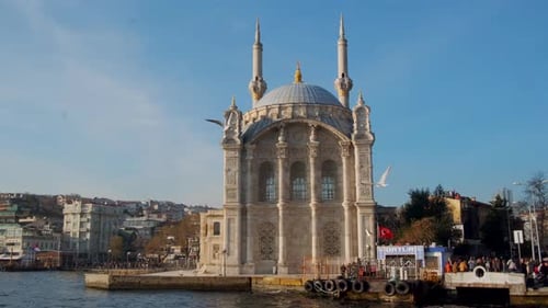 Ortakoy Mosque on the Bosphorus, Turkey, Istanbul, also known as the Great Mosque of Müdidiye Camii