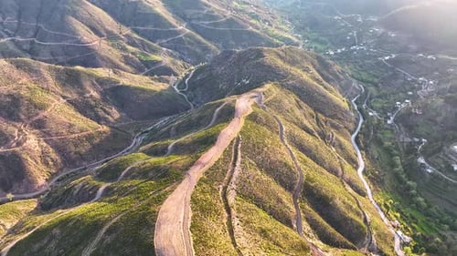 Chaîne de montagnes en Turquie Vue aérienne 4 K