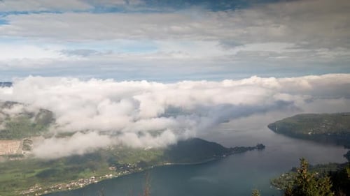 Annecy Lake Alps Frankreich Schnee Wolken Zeitraffer