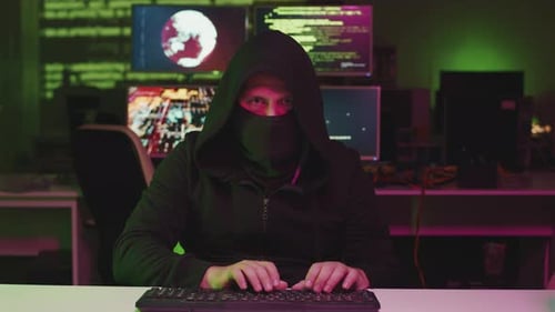 Código irreconhecível de criação de hackers