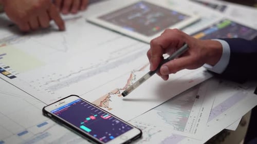 Research And Discussion On Stock Trend Of American Wall Street Investment Institutions
