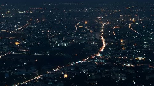 Über Nachtlichtern der Stadt