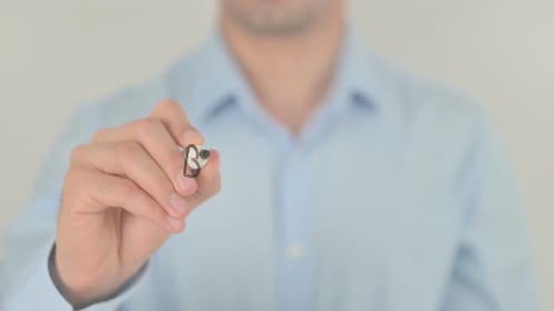 Lass dich inspirieren und schreibe auf transparentem Bildschirm