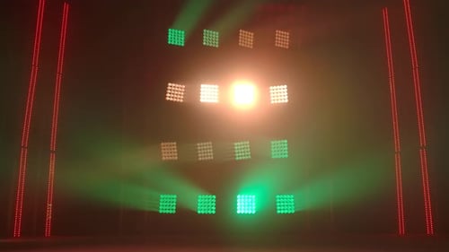 Equipo de iluminación. Efectos de iluminación. Luz dinámica
