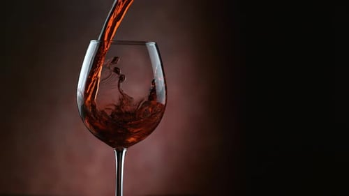 Wine pouring, slow motion, shot on Phantom Flex 4K