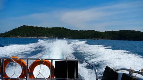 Schnellboot-Abfahrt von Similan Islands