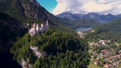 Schloss Neuschwanstein Bayerische Alpen Deutschland