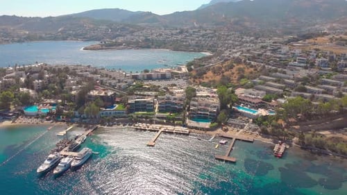 Luxury Hotels By The Sea