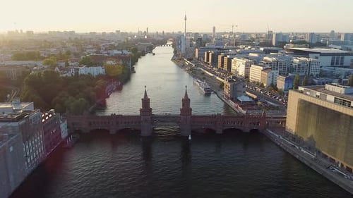 Oberbaum Bridge and cityscape, Berlin, Germany
