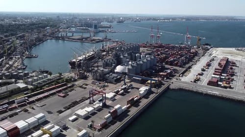 Internationaler Seehafen
