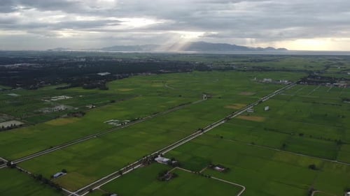 Aerial view sunray at island view