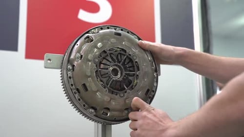 Motorschwungrad-Reparaturen