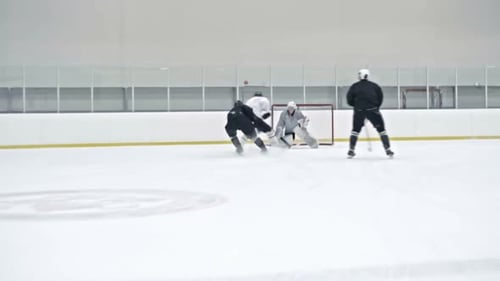 Ice Hockey Forward Scoring during Practice