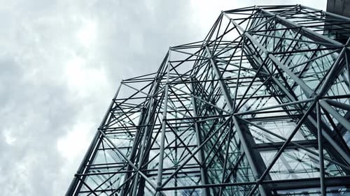 Blaue Wolkenkratzer-Fassade