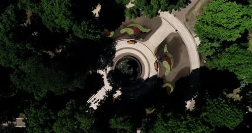 Top view of the fountain in the center of the park