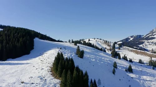 Vista aérea de la región de esquí, montañas Mangfall, Alta Baviera, Alemania