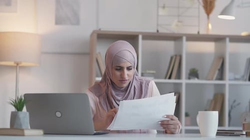 Account Statistics Business Strategy Woman Office
