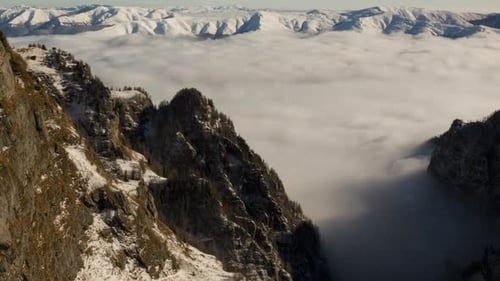 Wolken im Gebirge