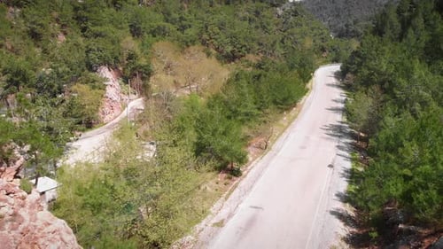 Winding mountain road