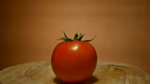 Rotierende Tomate