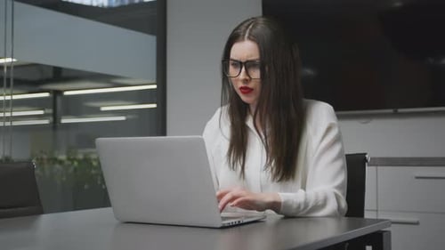 Young Desperate Business Woman Working on Laptop at Office Found Mistake in Document or Having