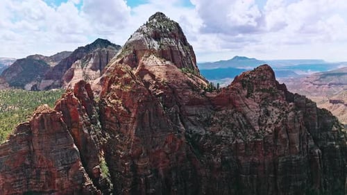 Red Rock of Mountain National Park Utah US