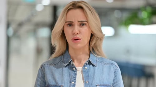 Young Casual Woman No Sign By Shaking Head, Disapprove